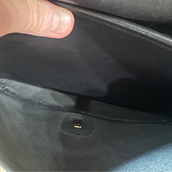 Vintage Coach 1990s Leather Messenger Bag - Picture 5 of 11